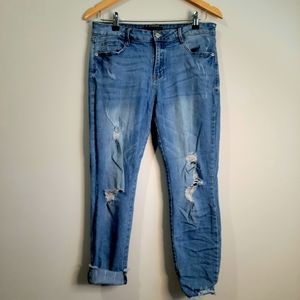 Distressed Raw Hem Skinny Jeans